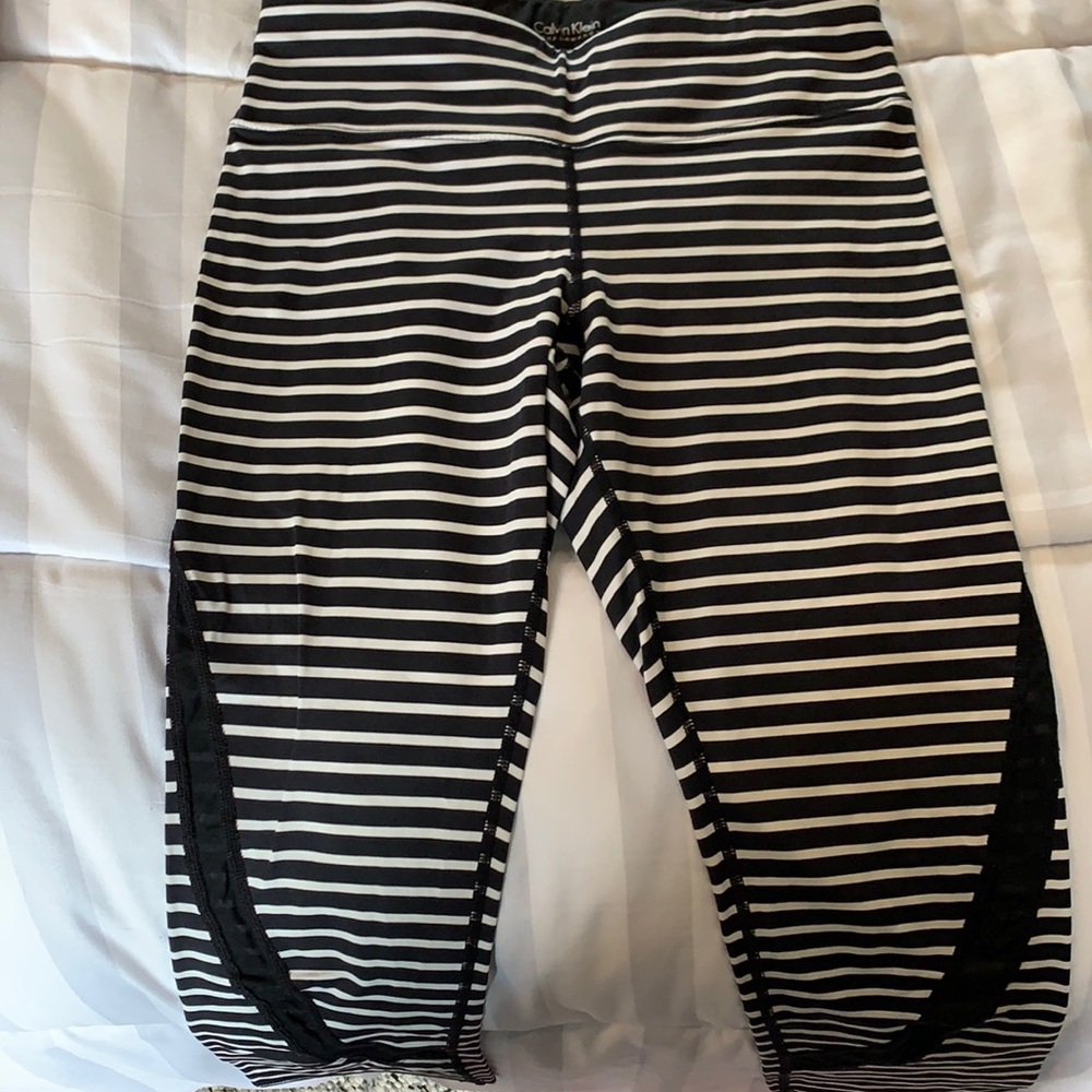 Calvin Klein Performance Capri Leggings